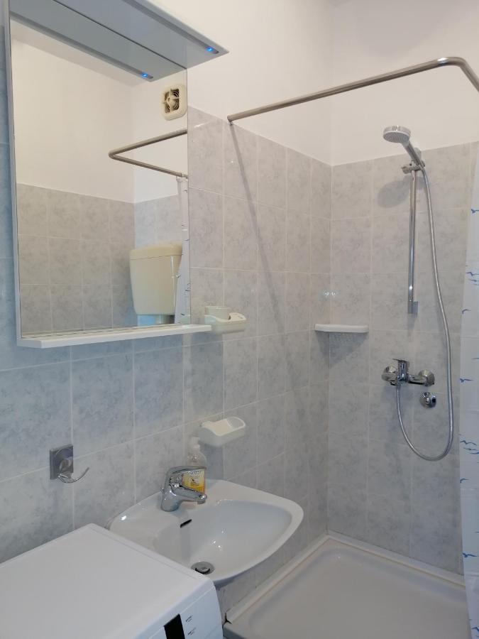 Apartmani Dubravko Putniković エクステリア 写真