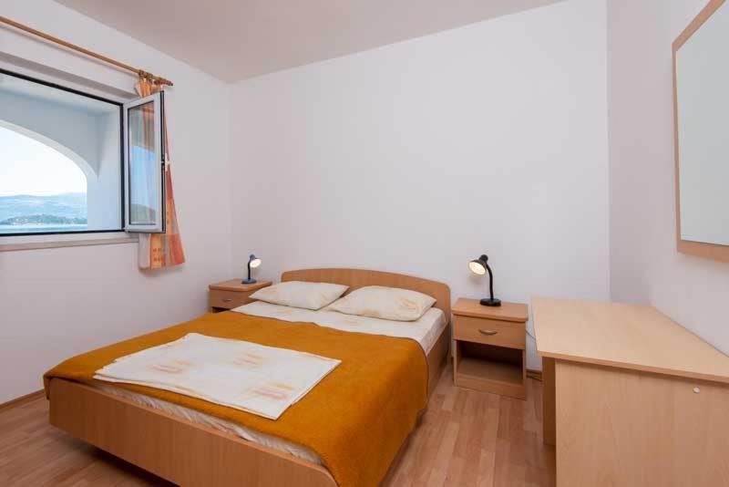 Apartmani Dubravko Putniković エクステリア 写真